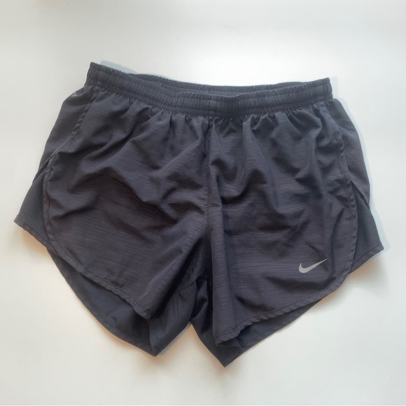 nike dri-fit black shorts (size xs) - Picture 1 of 5